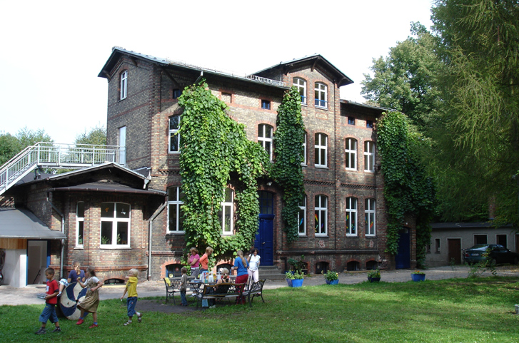 2009 übernimmt die Johanniter-Unfall-Hilfe in Eberswalde erstmals die Trägerschaft für eine Schule. 