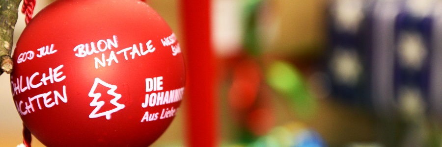 Weihnachten in vielen Sprachen. Die Johanniter helfen jedem Menschen, egal welcher Nationalität.
