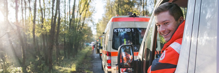 Unsichtbar. Bis man sie braucht. Alle 1,2 Minuten ist ein Johanniter im Einsatz für Menschen, die dringend Hilfe brauchen. Drei von vieren engagieren sich ehrenamtlich in ihrer Freizeit.