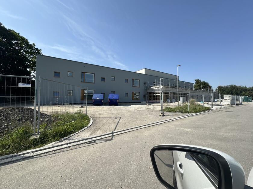 Rohbau des neuen Johanniter-Kinderhauses "Abenteuerburg" in Mering