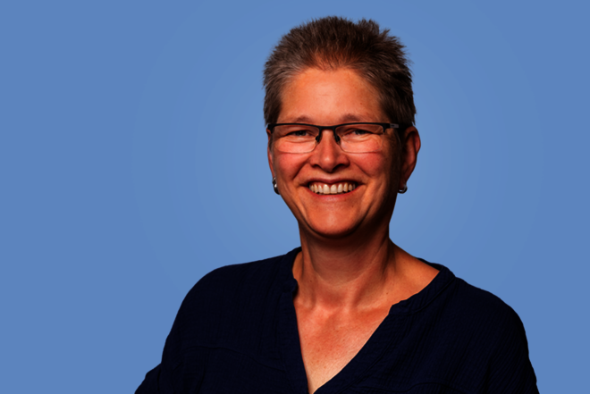 Porträtfoto von Urte Speckenbach