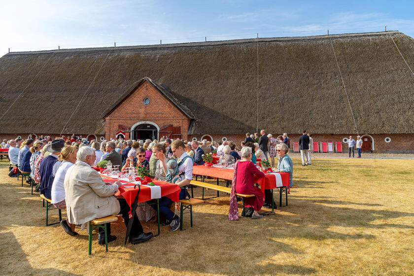 Die rund 350 Gäste unterstützten an diesem Abend drei Projekte der Johanniter: das Gesundheitsmobil Lübeck, Lacrima Quickborn und Mission Siret.