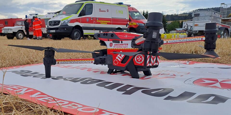 Drohne der Johanniter-Unfall-Hilfe auf ihrem Landeplatz.