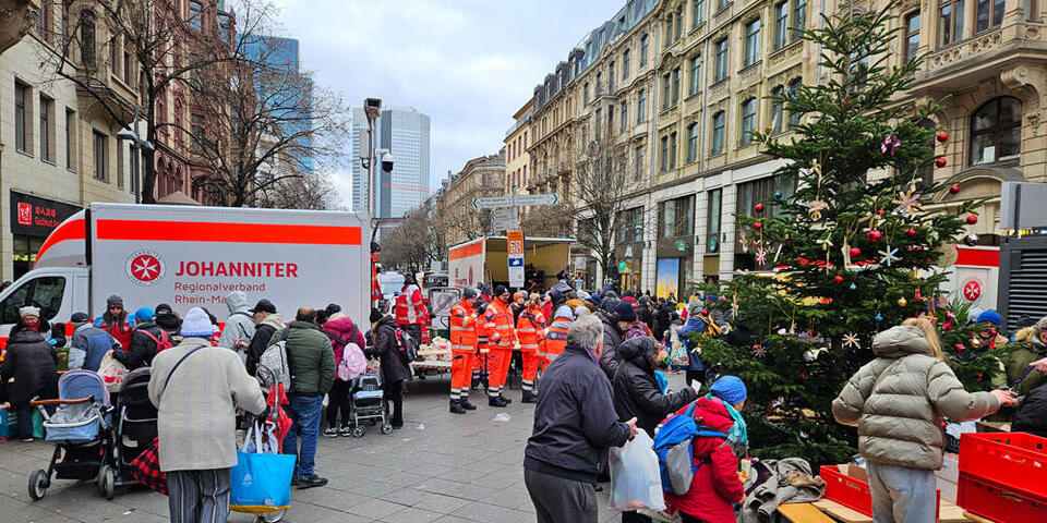 Überblick auf die einzelnen Stationen der Johanniter-Suppenküche.