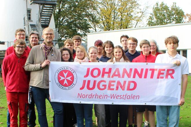 Gruppenbild der Teilnehmenden des Kurs Jugendgruppenleiter*in