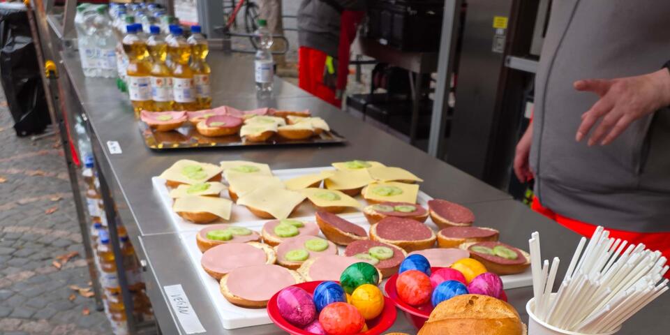 Die Johanniter brachten leckere Verpflegung zum 5. Katastrophenschutztag mit.