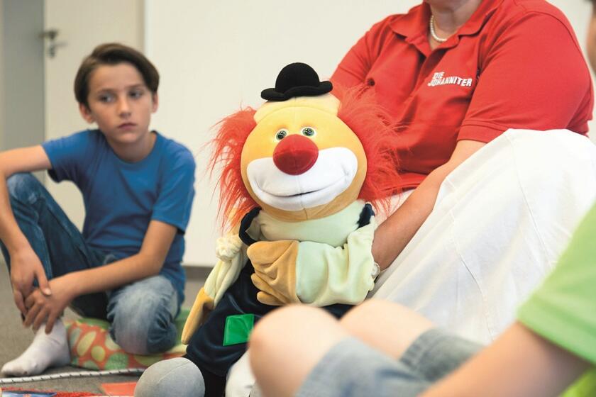 Perlmut(t) hilft traumatisierten Kindern auf dem Weg zurück in den Alltag.