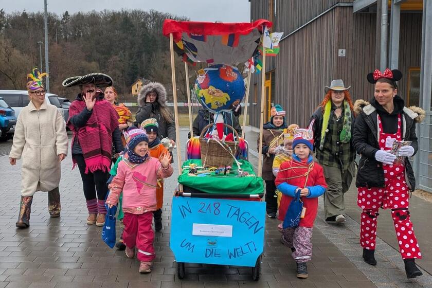 Das Kinderhaus beim Faschingsumzug