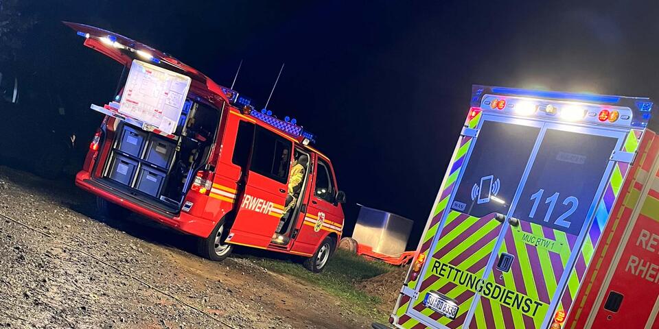 Die Einsatzkräfte vor Ort.