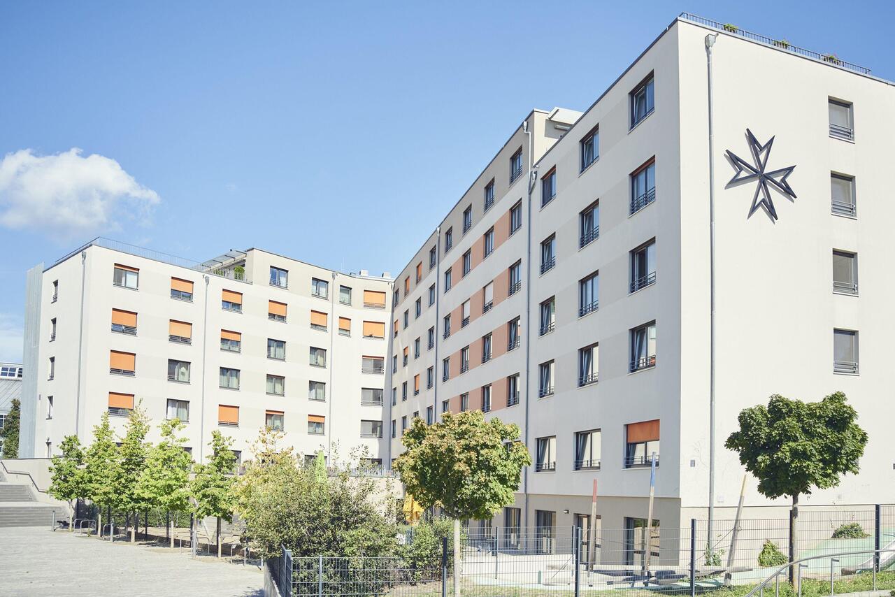 Hausansicht Johanniter-Stift Berlin-Tegel