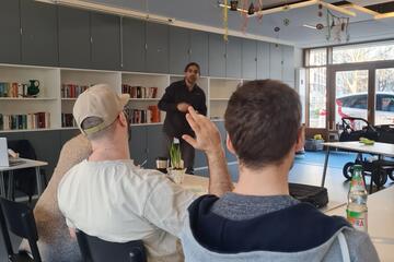 Kursteilnehmer im Erste-Hilfe am Kind Kurs
