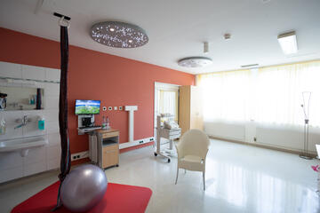 Ein Kreißsaal im Johanniter-Krankenhaus Bonn