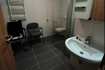 Barrierefreies Bad in der Senioren-WG Bad Blankenburg