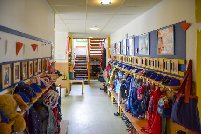 Flur in der Johanniter-Kita Oeringer Strolche Flur in der Johanniter-Kita Oeringer Strolche