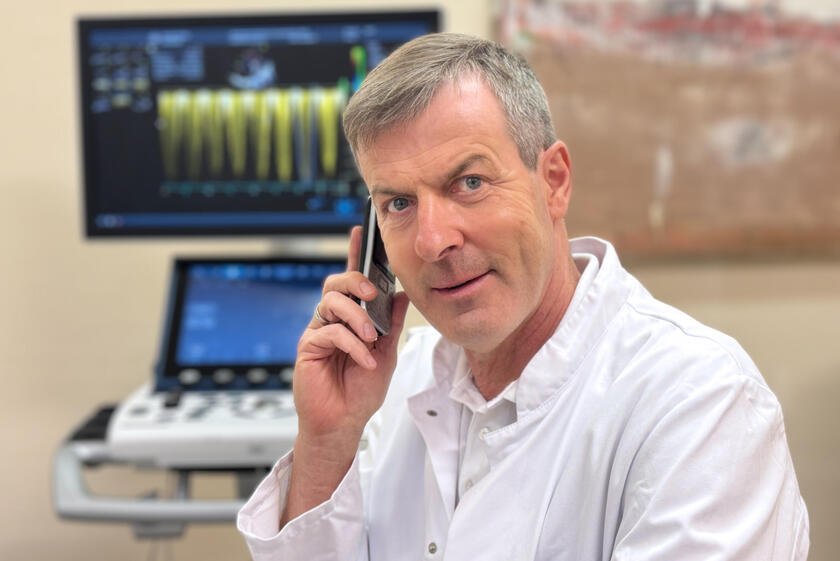 Dr. Karsten Haitsch ist Ärztlicher Direktor und Chefarzt des Zentrums für kardiopulmonale Diagnostik am Johanniter-Krankenhaus Treuenbrietzen und zeichnet federführend für unseren Herztag.