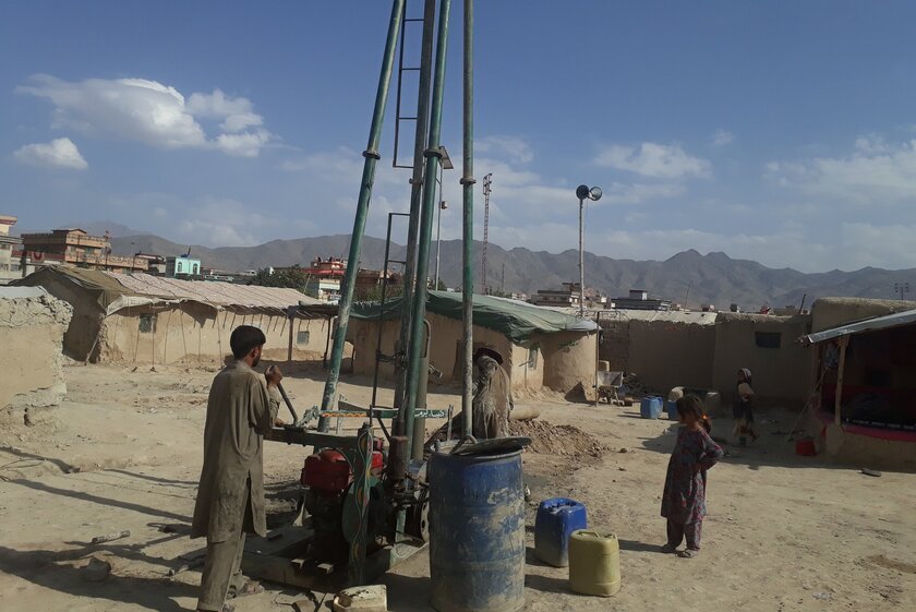 Ein Brunnen in einer der Siedlungen Kabuls
