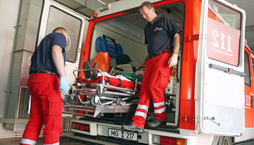Praktische Ausbildung von Rettungssanitätern, Rettungshelfern und Notfallsanitätern