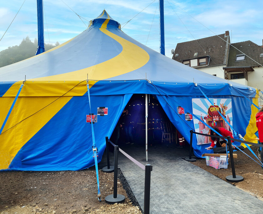 Zirkuszelt für Kinder- und Jugendtreff in Dernau