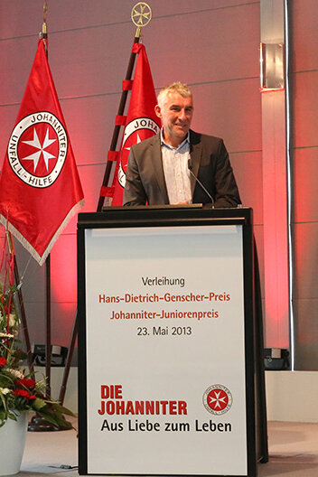Mirko Slomka bei der Hans-Dietrich-Genscher Preisverleihung 2013