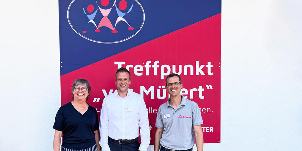 Manuela Roßbach (Aktion Deutschland Hilft), Christian Görg (Vorstad des Regionalverbands Mittelrhein), Ingo Carnott (Teamleiter Fluthilfe der Johanniter)